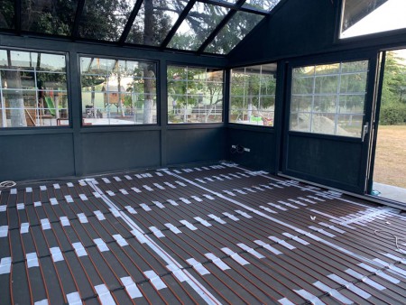 Karbonray ile elektrikli yerden ısıtma - Albayrak Spor Tesisleri 